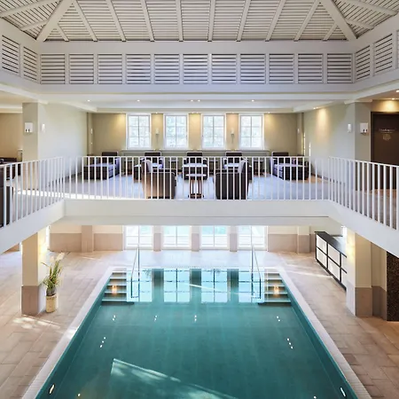 Strandhotel فندق