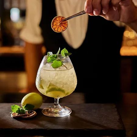 Strandhotel 5* زنغست