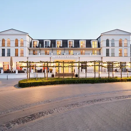 Otel Strandhotel 5*