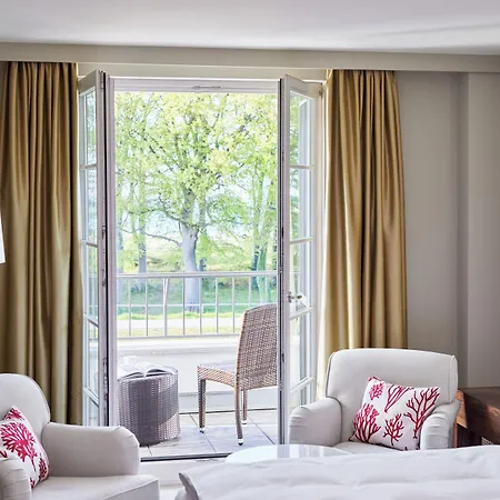 Strandhotel Hotel 5*