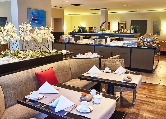 Strandhotel Hotel 5*