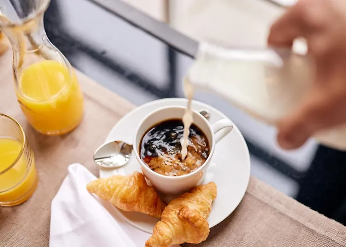 Strandhotel Hotel 5*